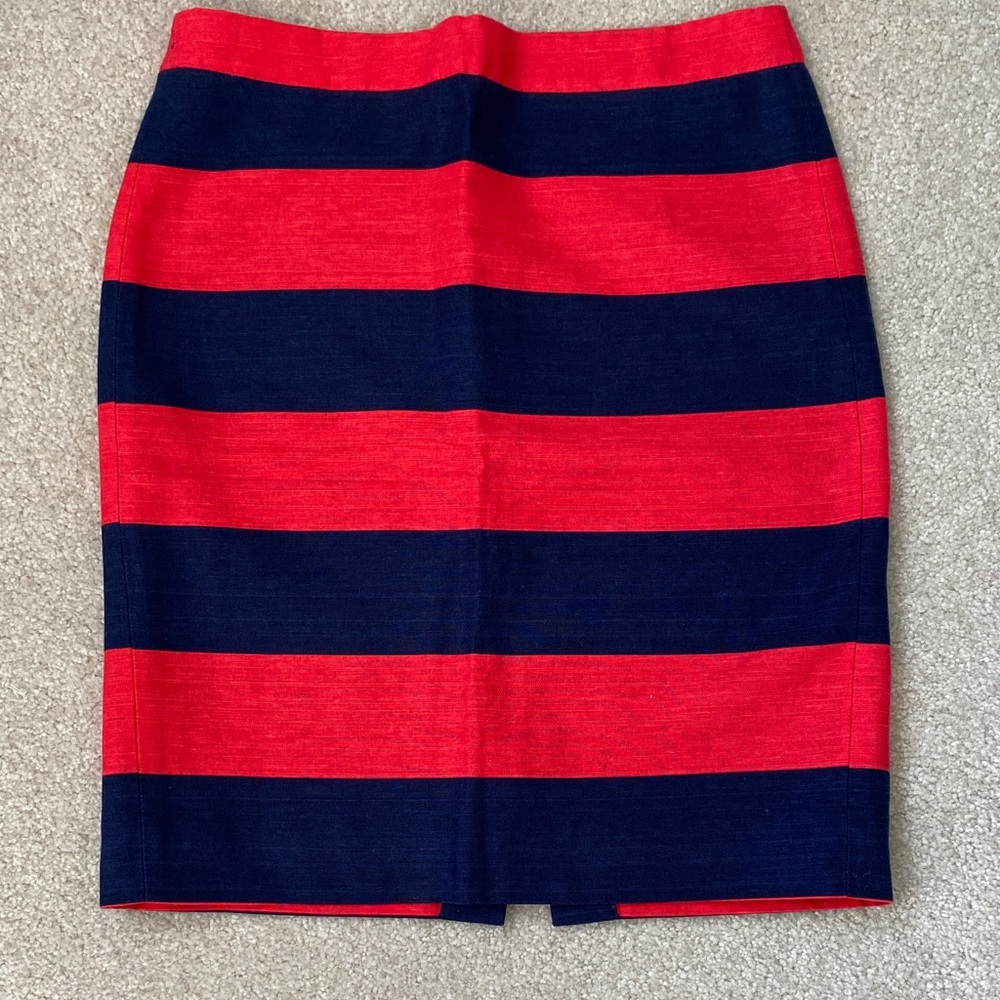 J. Crew Red and Navy Striped linen Pencil Skirt. Excellent condition. Size 6.